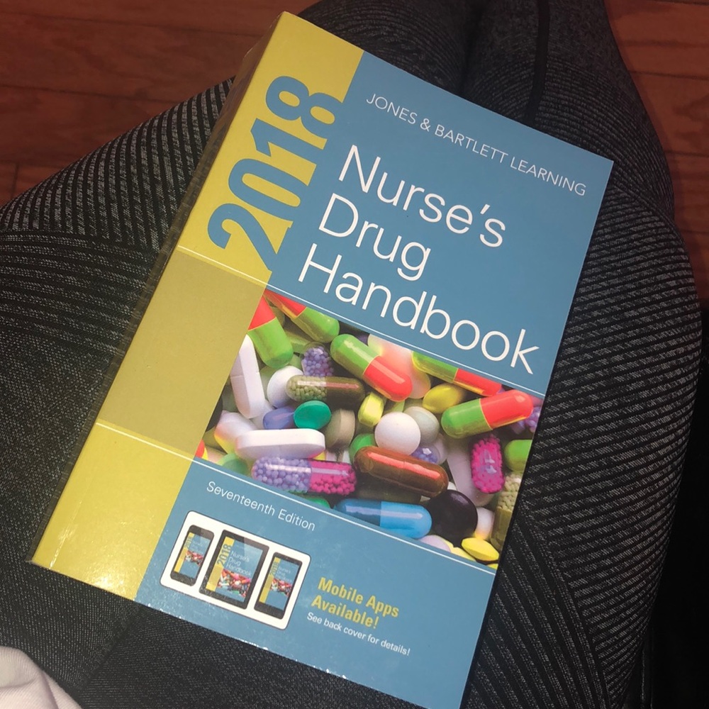 2018 Nurses Drug Handbook seventeenth edition